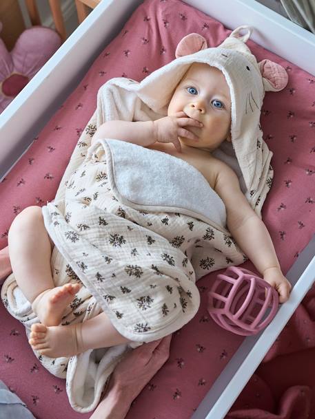 Baby Kapuzenbadetuch LANDHAUS mit Geschenkverpackung - wollweiß/mehrfarbig - 1