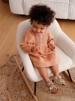 Besticktes Baby Kleid aus Musselin  [numero-image]