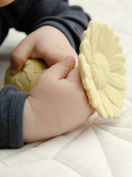 Baby Rassel mit Zahnungshilfe NATRUBA, Naturkautschuk - beige löwe+gelb blume - 4