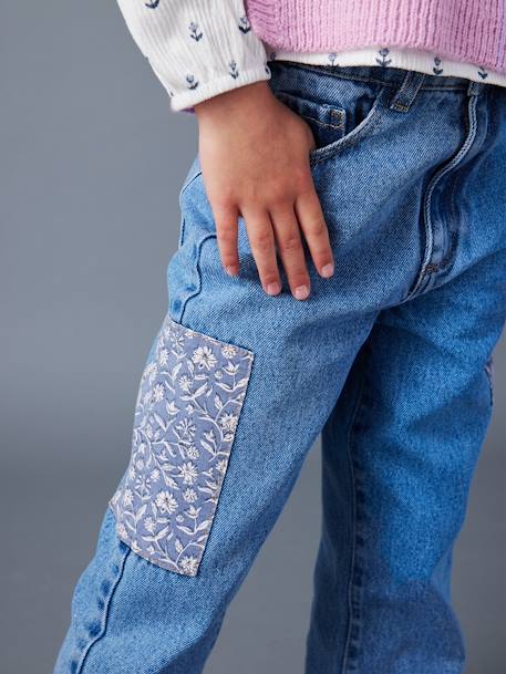 Mädchen Loose-fit-Jeans mit Blumen-Applikation mittelblau 4