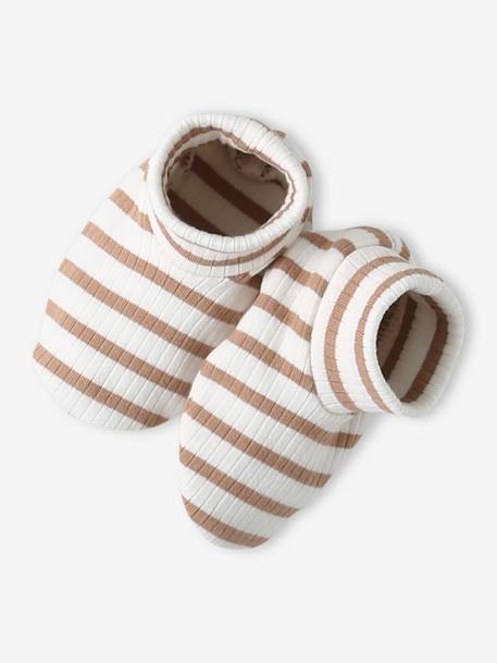 Jungen Baby-Set: Mütze, Fäustlinge, Schühchen & Beutel, personalisierbar cappuccino 5