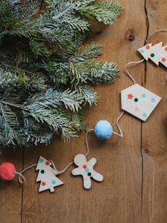 Dekoration & Bettwäsche-Dekoration-Weihnachtsgirlande mit Holz-Anhängern